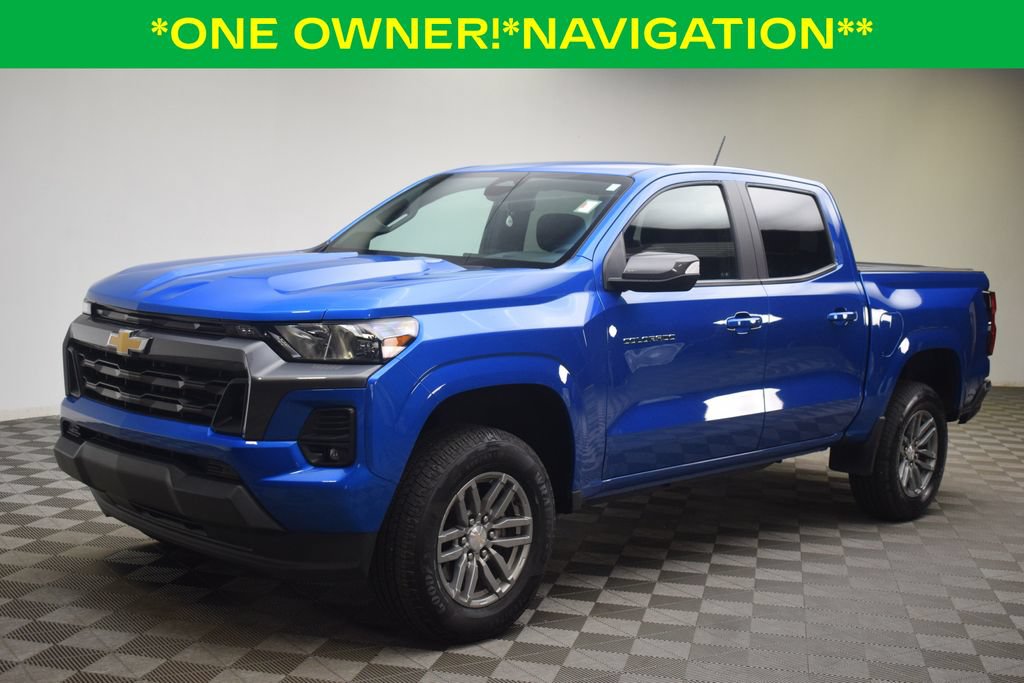 Used 2024 Chevrolet Colorado LT w/ LT Convenience Package RWD image 3