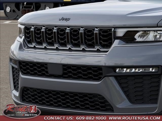 New 2027 Jeep Grand Cherokee Limited AWD/4WD image 12