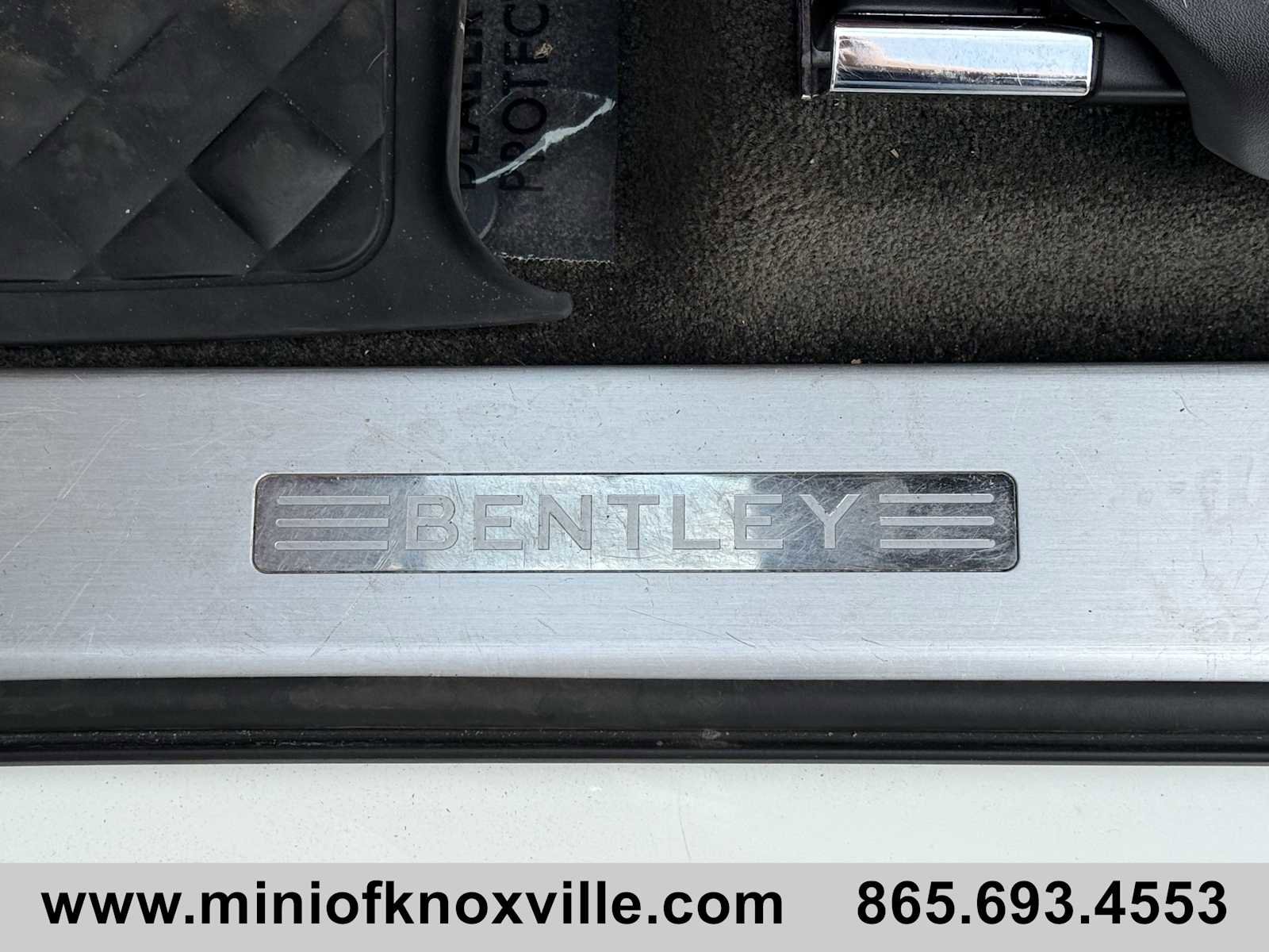 Used 2019 Bentley Bentayga image 12