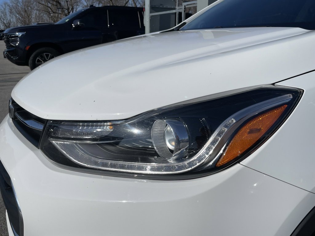 Used 2022 Chevrolet Trax LT w/ Sport Edition image 5