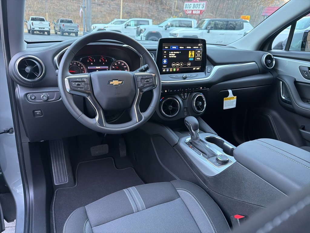 New 2026 Chevrolet Blazer LT image 15