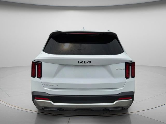 Used 2026 Kia Sorento S w/ S Panoramic Sunroof Package FWD image 5