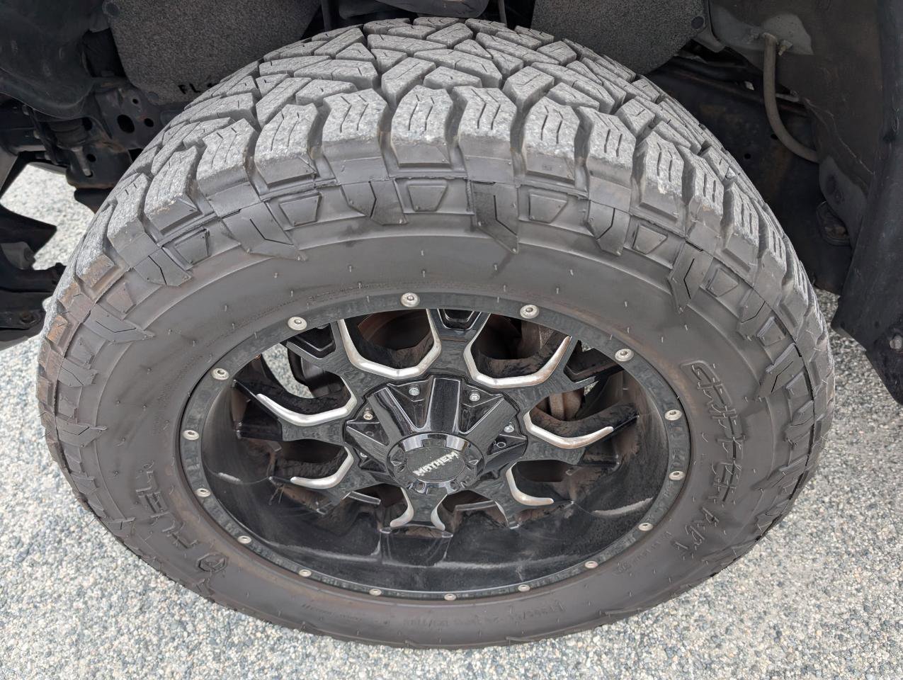 Used 2016 Toyota Tundra SR5 w/ SR5 Upgrade Package image 6