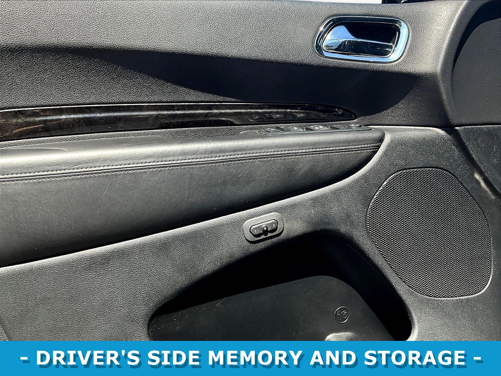 Used 2013 Dodge Durango Citadel w/ Technology Group AWD/4WD image 20