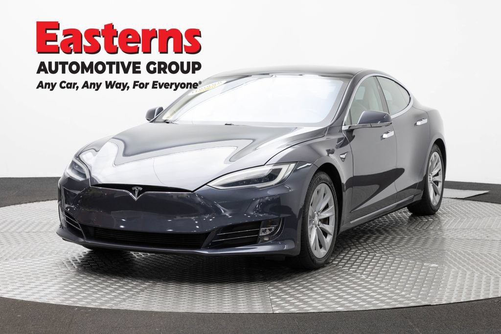 Used 2018 Tesla Model S 100D AWD/4WD image 1