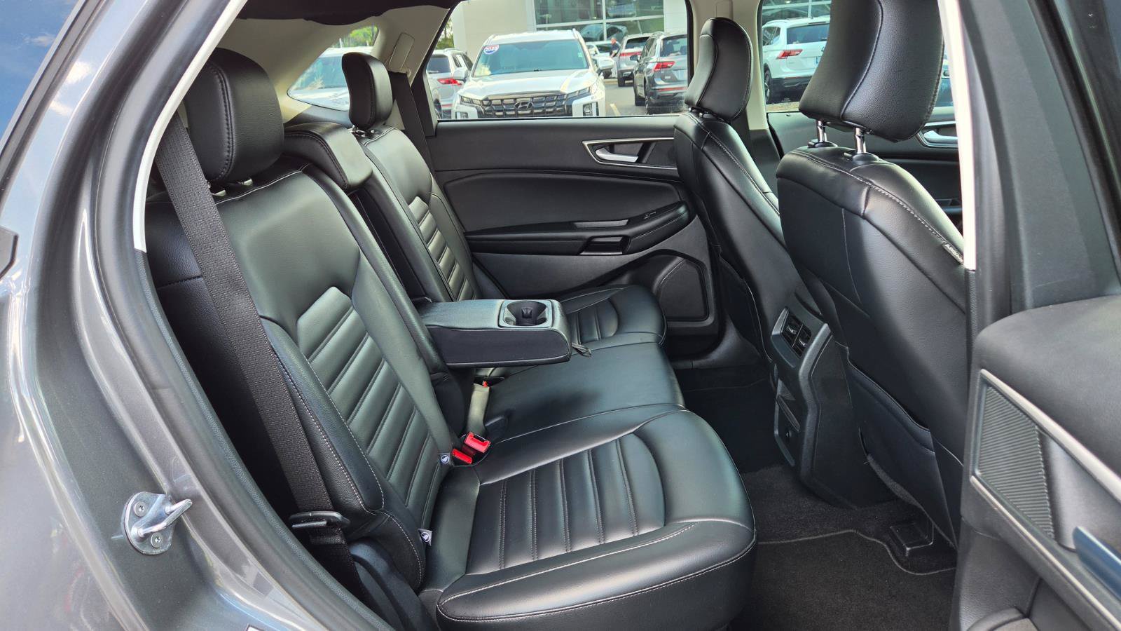 Used 2024 Ford Edge SEL AWD/4WD image 48