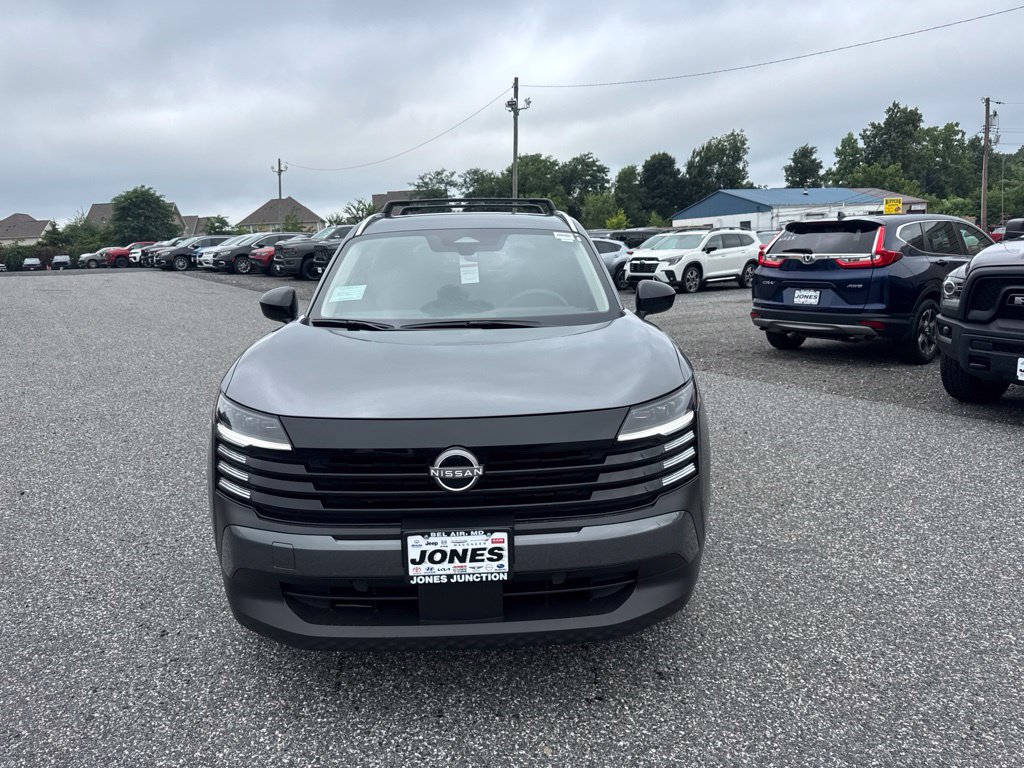 New 2026 Nissan Kicks SV w/ Interior Electronics Package AWD/4WD image 3