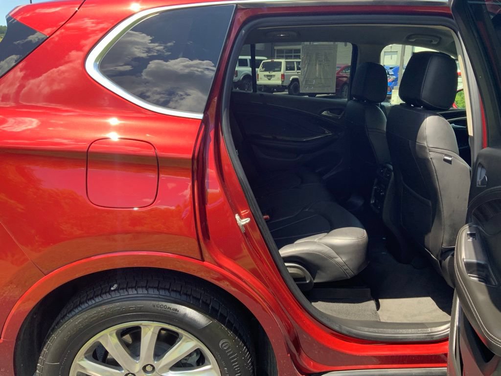 Used 2020 Buick Envision Essence FWD image 25