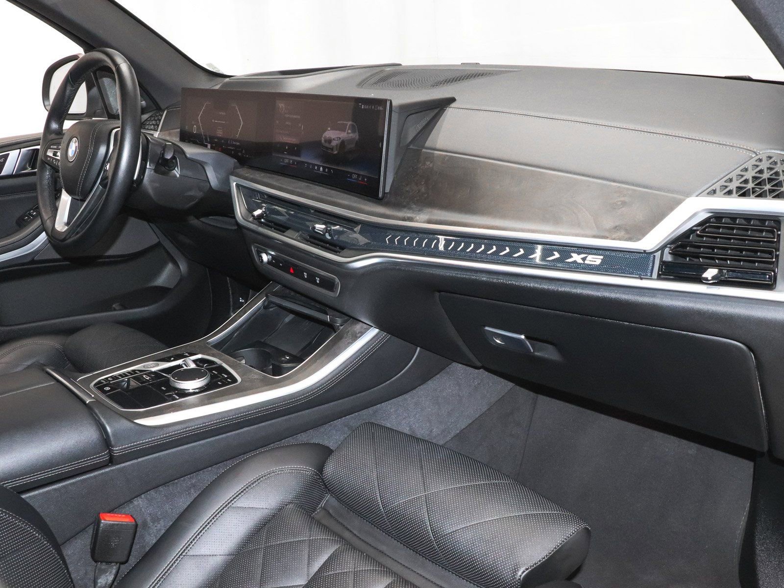 Used 2025 BMW X5 xDrive40i image 28