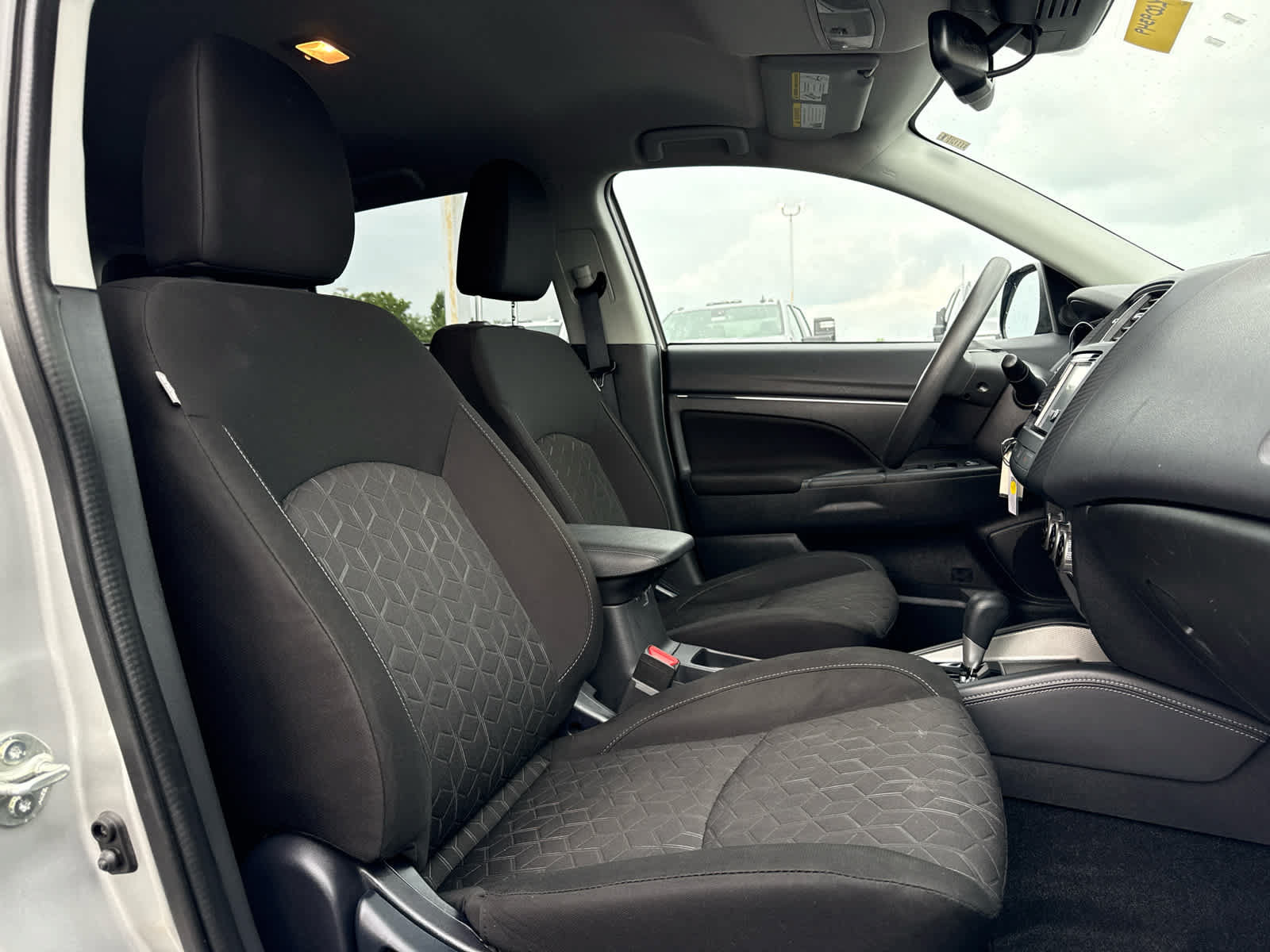 Used 2024 Mitsubishi Outlander Sport ES AWD/4WD image 22