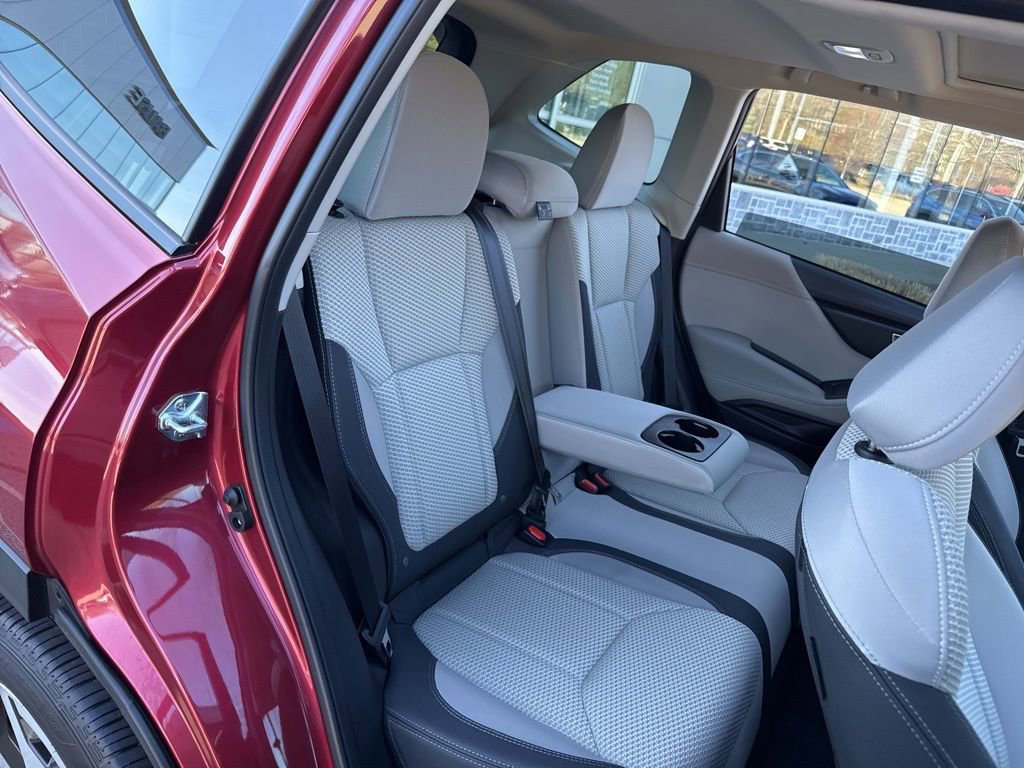 Used 2024 Subaru Forester Premium image 22