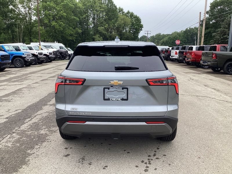 New 2027 Chevrolet Equinox LT w/ Convenience Package II AWD/4WD image 6
