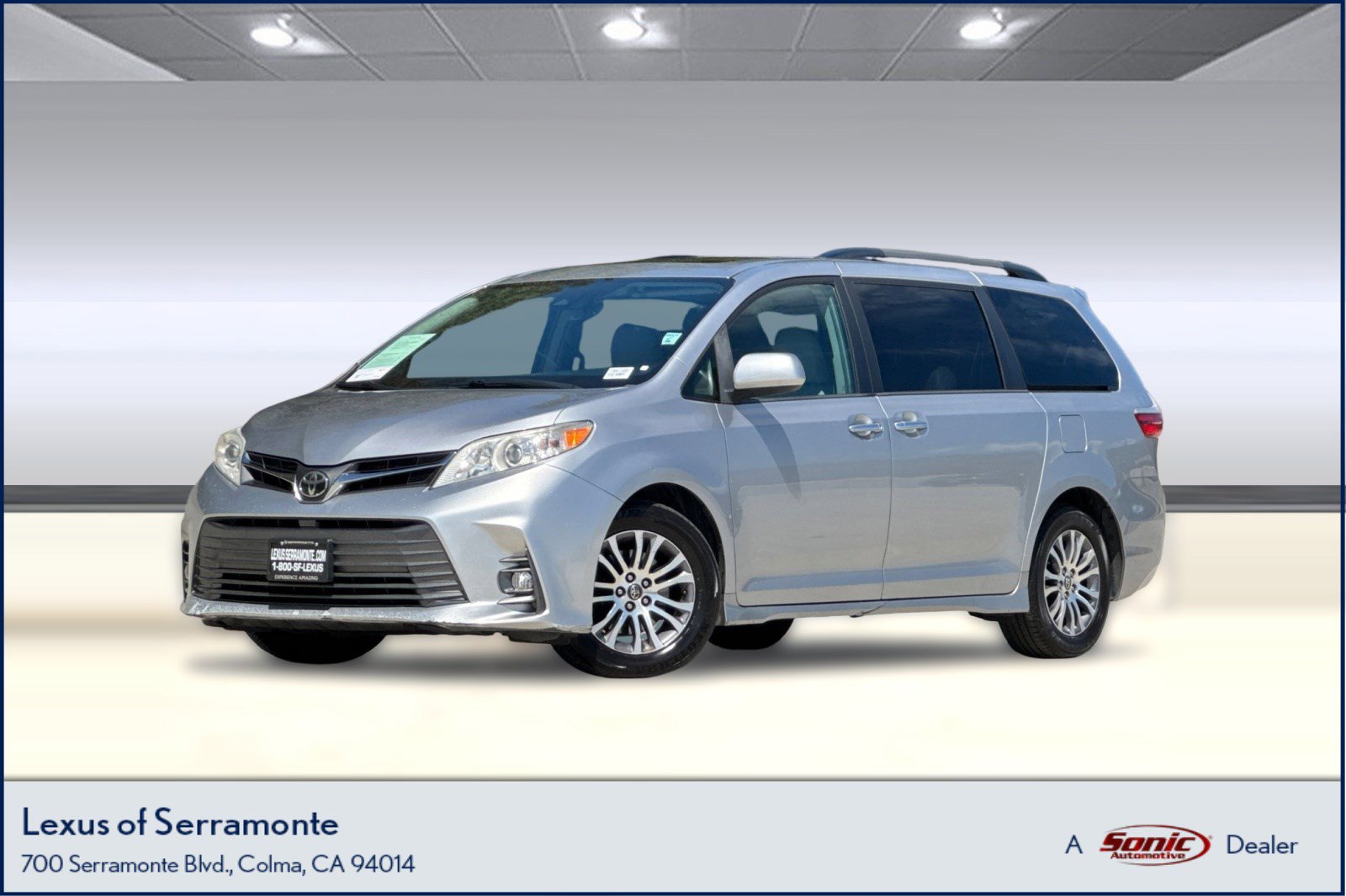 Used 2018 Toyota Sienna XLE FWD image 1