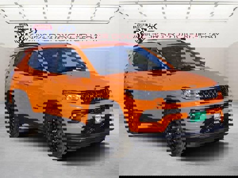 New 2026 Jeep Compass Latitude image 1