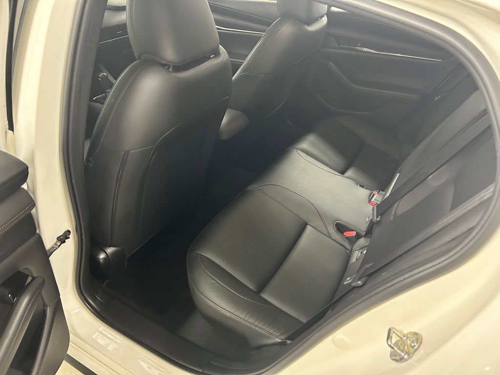 Used 2019 MAZDA MAZDA3 AWD Hatchback image 15