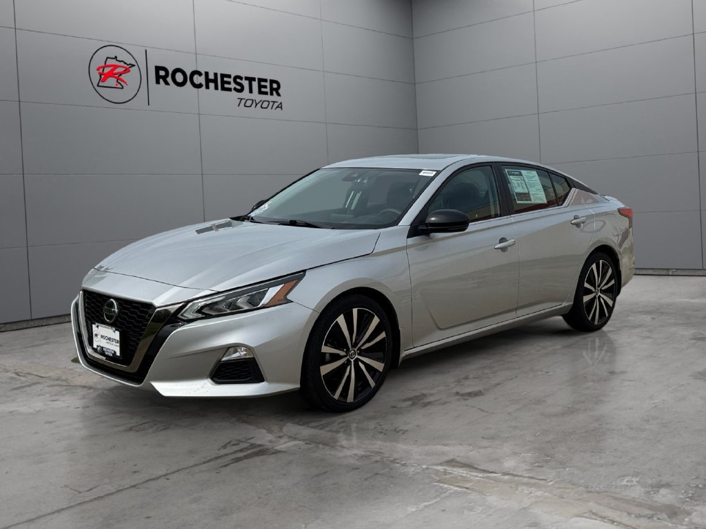 Used 2021 Nissan Altima 2.5 SR w/ SR Premium Package FWD image 7
