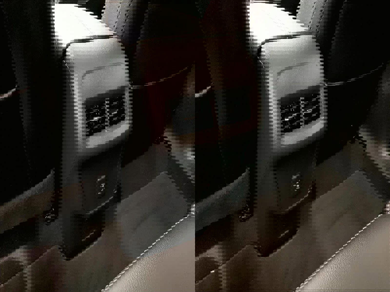 Used 2022 GMC Terrain Denali image 28