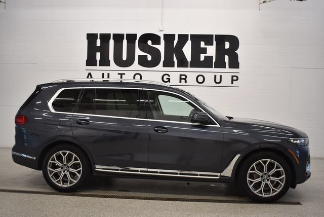 Used 2019 BMW X7 xDrive50i w/ Cold Weather Package AWD/4WD image 2