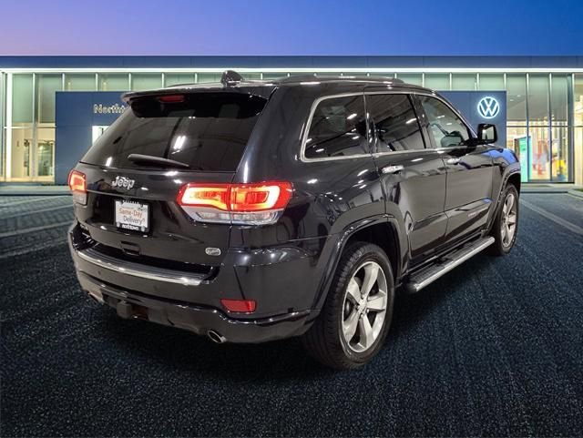 Used 2014 Jeep Grand Cherokee Overland w/ Mopar Chrome Edition Group AWD/4WD image 27