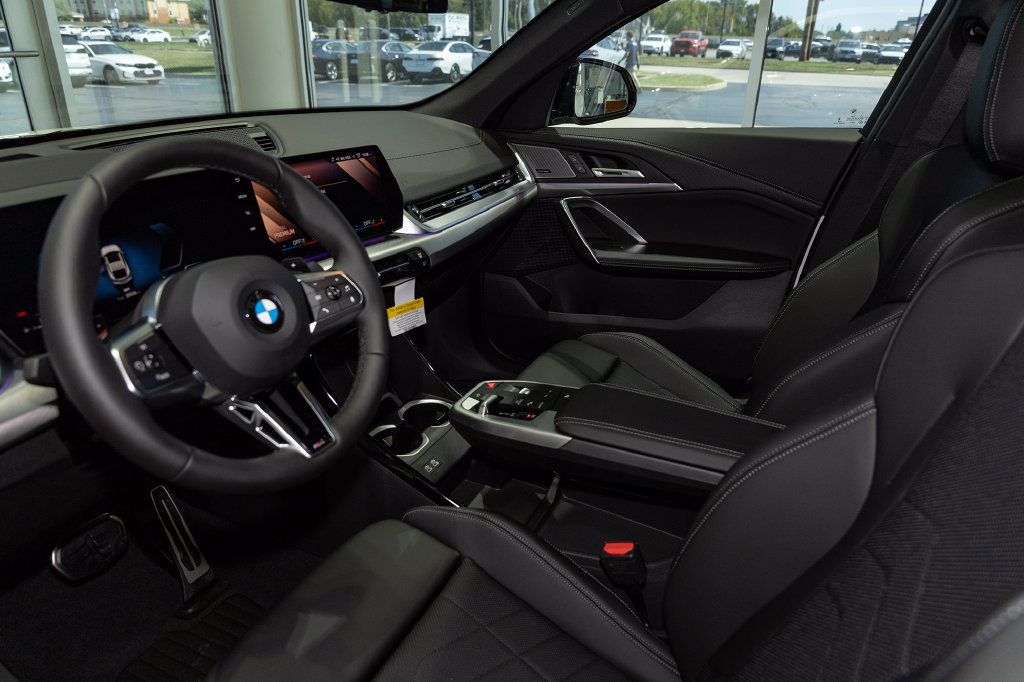 New 2027 BMW X2 xDrive28i AWD/4WD image 8