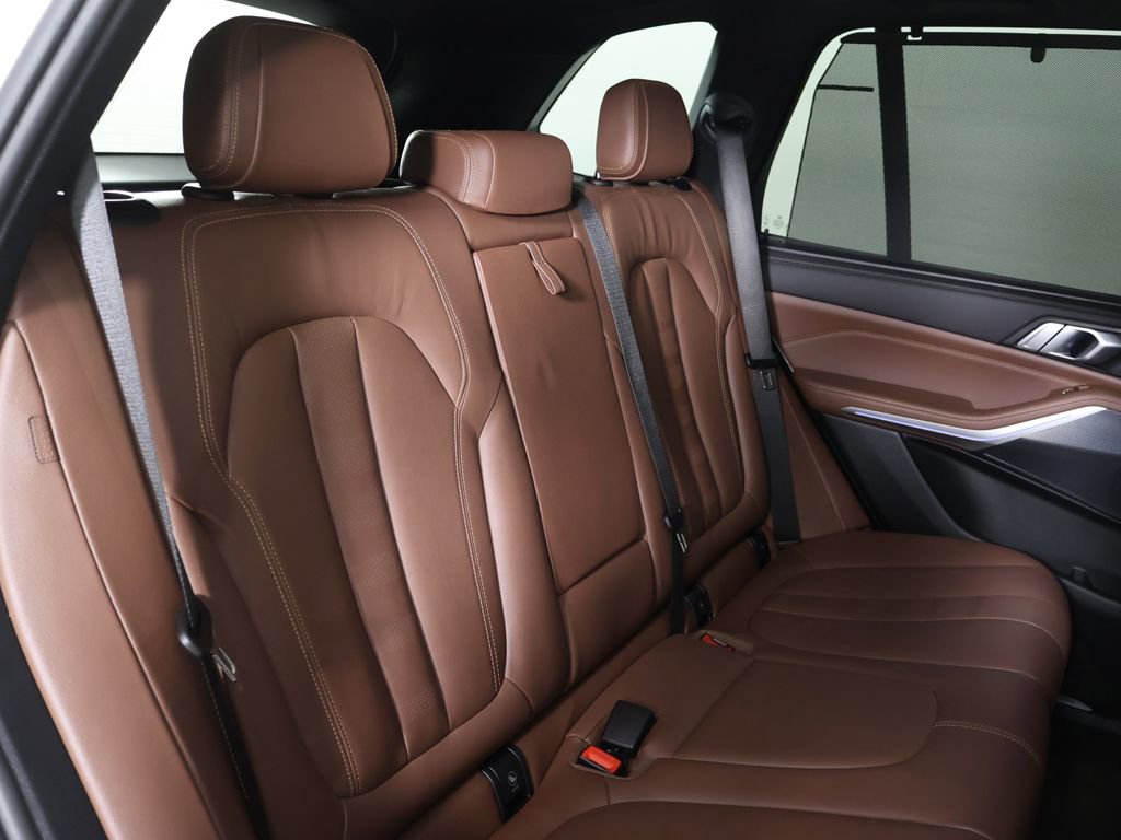 Used 2022 BMW X5 xDrive40i w/ M Sport Package image 36