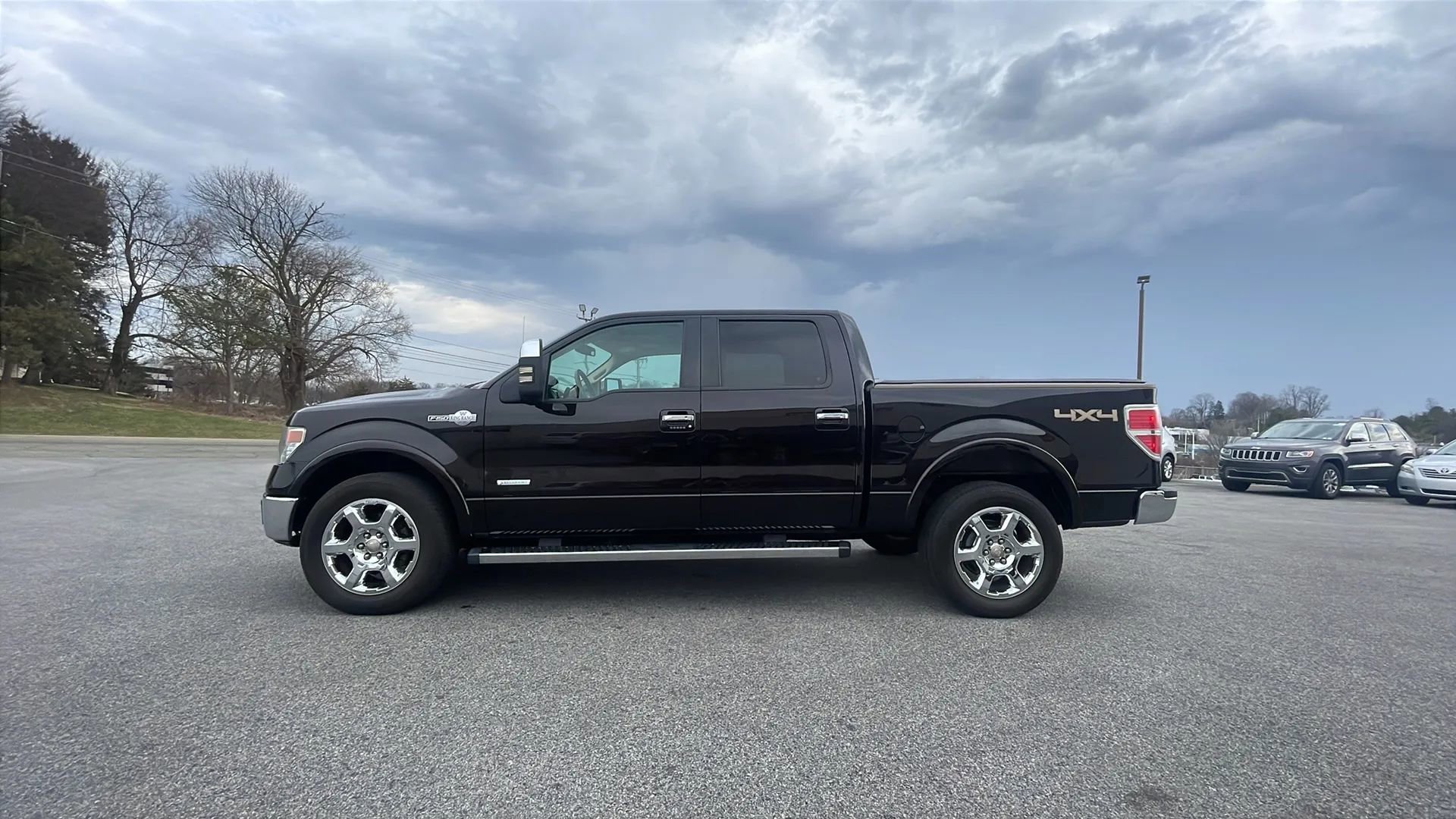 Used 2014 Ford F150 King Ranch w/ King Ranch Luxury Package image 3