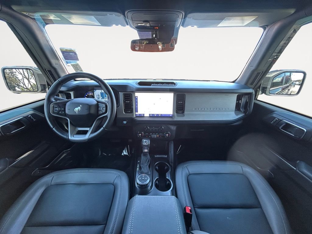 Used 2024 Ford Bronco Outer Banks AWD/4WD image 12