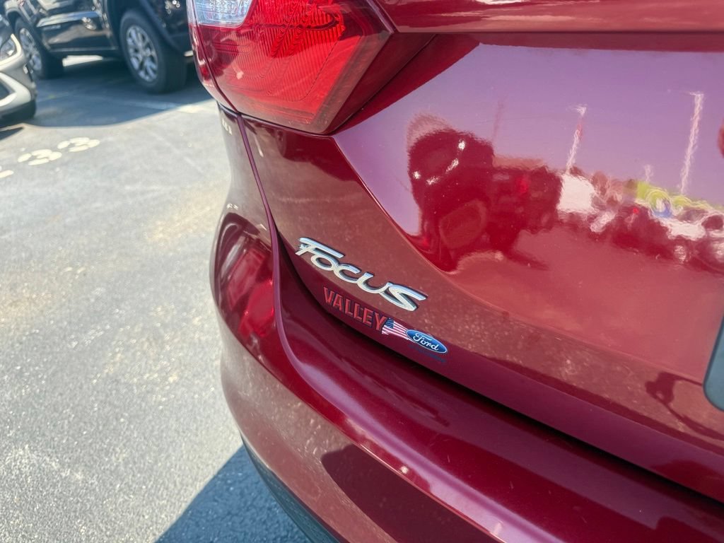 Used 2013 Ford Focus SE FWD image 35