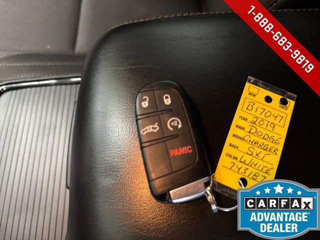 Used 2019 Dodge Charger SXT w/ Blacktop Package image 27