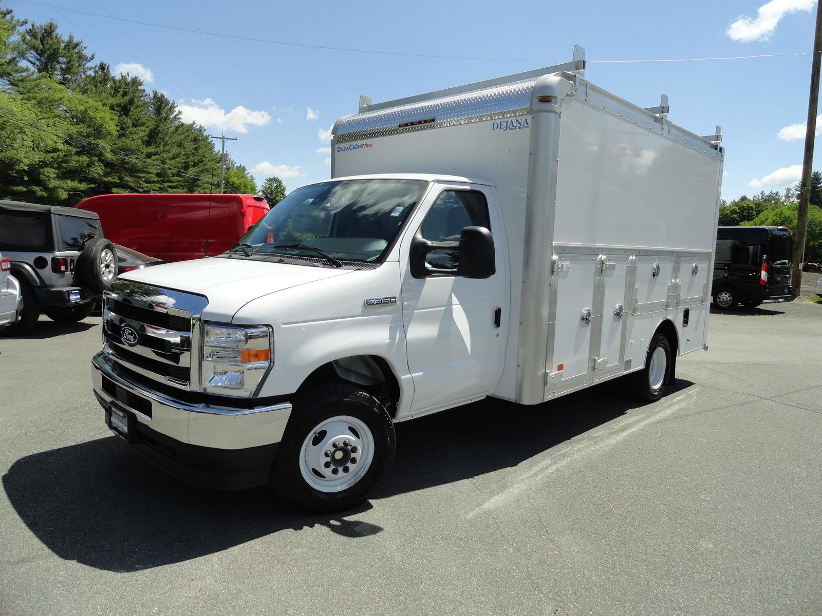 New 2027 Ford E-350 and Econoline 350 Super Duty w/ Power Equipment Group RWD image 1