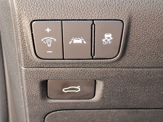 Used 2023 Kia K5 GT-Line image 31