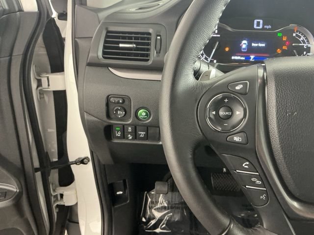 Certified 2023 Honda Ridgeline RTL image 17