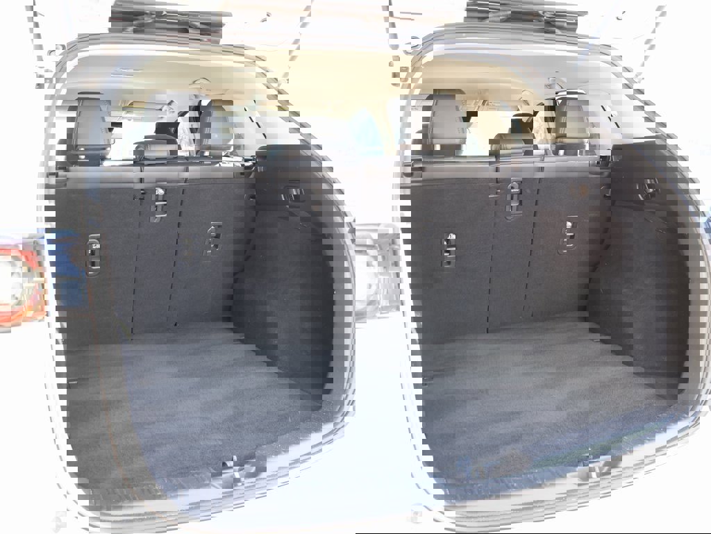 Used 2020 MAZDA CX-5 Touring image 16