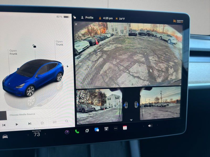 Used 2023 Tesla Model Y Long Range image 17