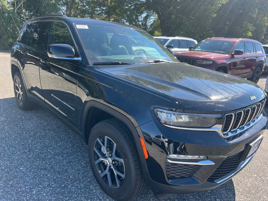 New 2025 Jeep Grand Cherokee Limited w/ Trailer Tow Package image 28