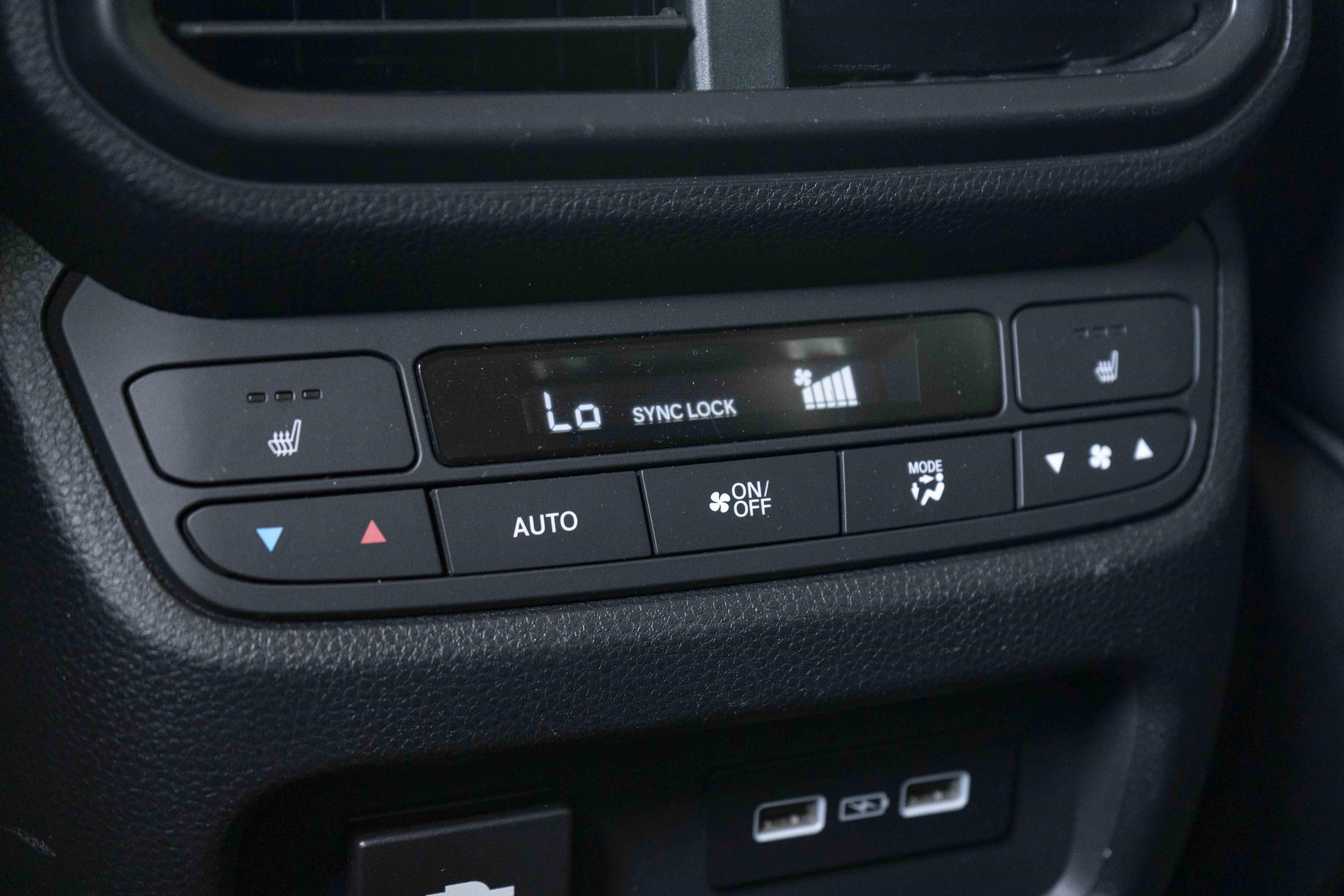 Used 2023 Honda Pilot Elite image 43