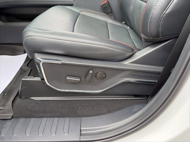 Used 2024 Ford F250 Lariat AWD/4WD image 10