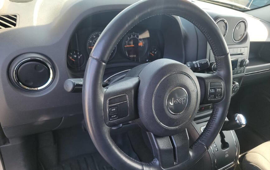 Used 2015 Jeep Patriot Latitude image 7