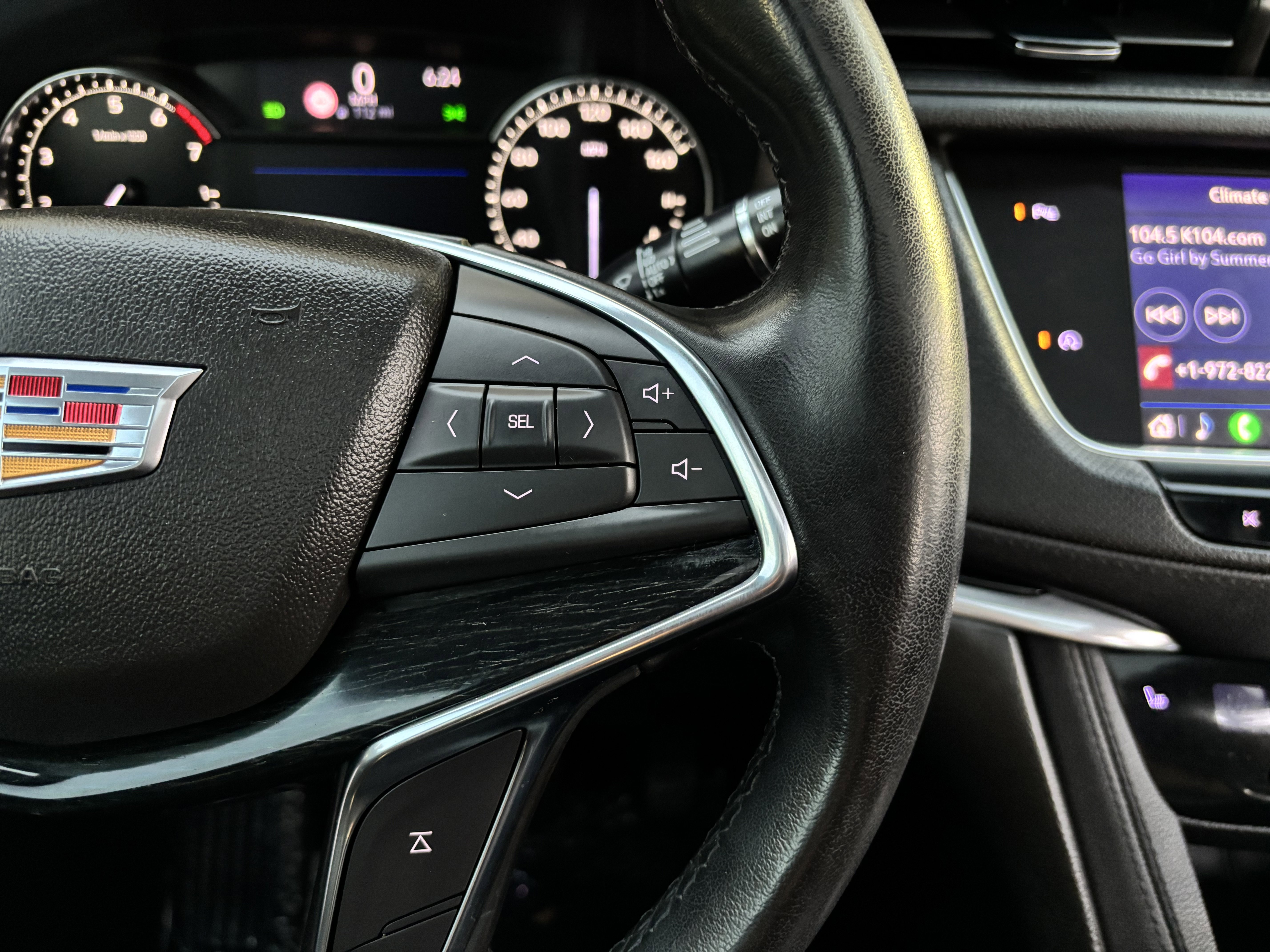 Used 2020 Cadillac XT5 Premium Luxury image 24