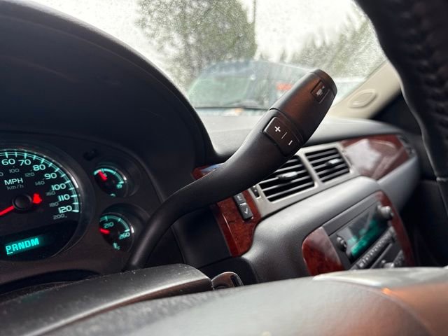 Used 2013 Chevrolet Tahoe LT image 26