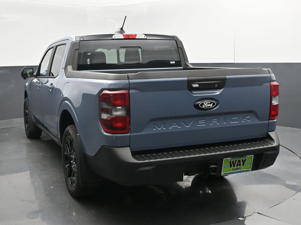 New 2025 Ford Maverick Lariat w/ Black Appearance Package image 4