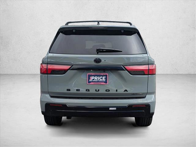 Used 2025 Toyota Sequoia Platinum image 7