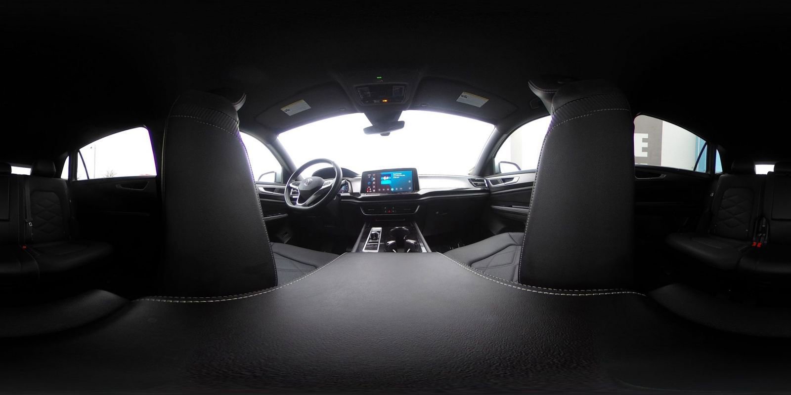 Used 2025 Volkswagen Atlas Cross Sport SE image 38