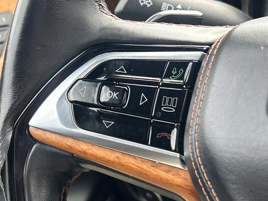 Certified 2023 Jeep Grand Cherokee Summit AWD/4WD image 26