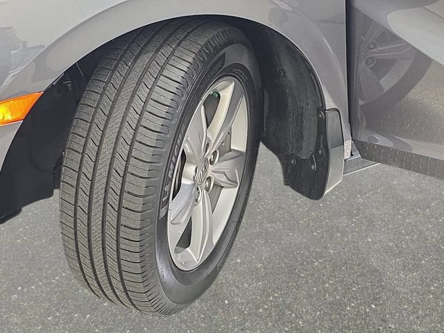 Used 2019 Honda Odyssey EX image 31