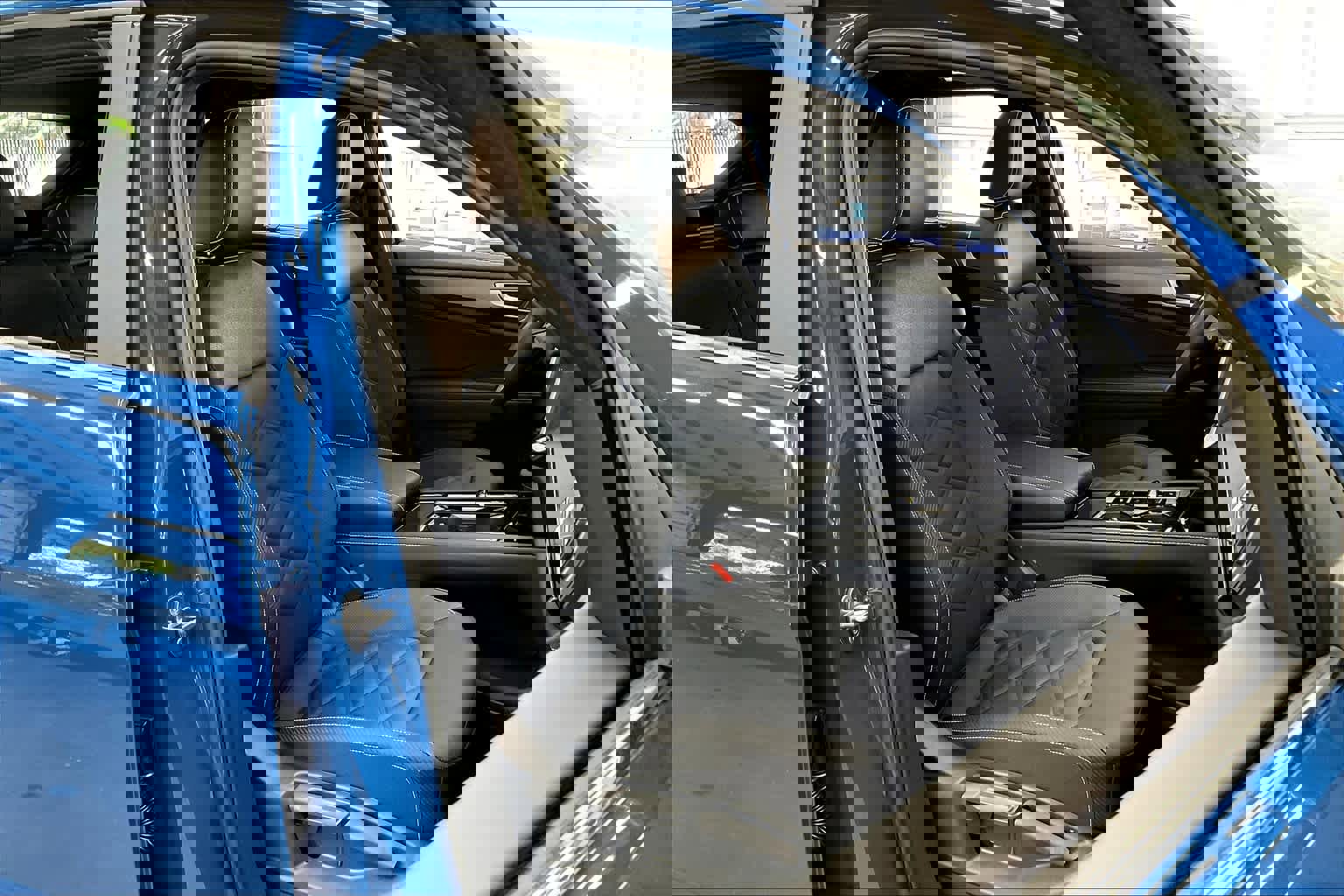 New 2025 Volkswagen Atlas Cross Sport SE image 31