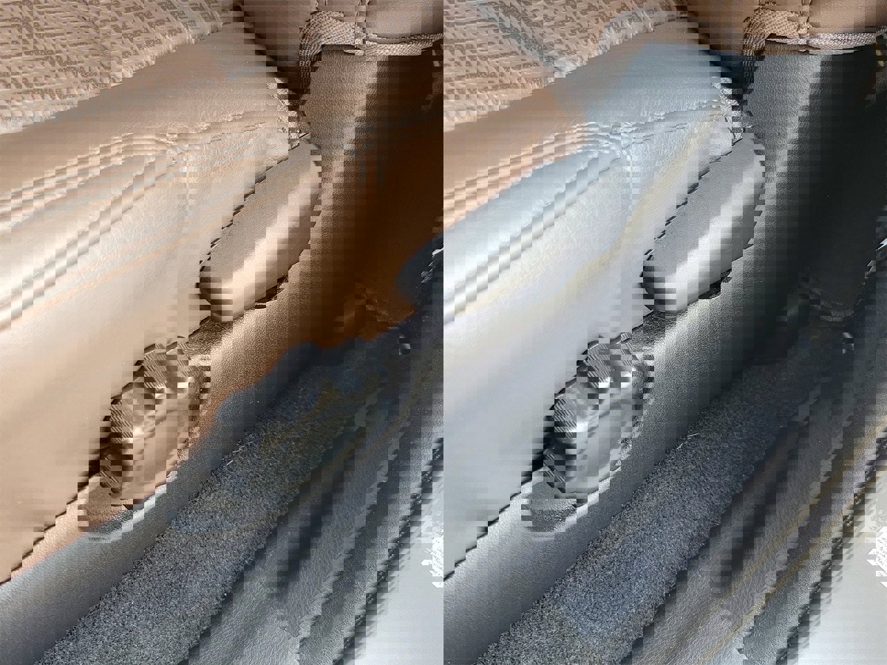 Used 2018 Toyota Tacoma Limited image 18