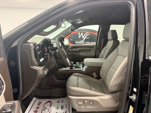 New 2026 GMC Sierra 1500 SLT w/ SLT Premium Plus Package image 9
