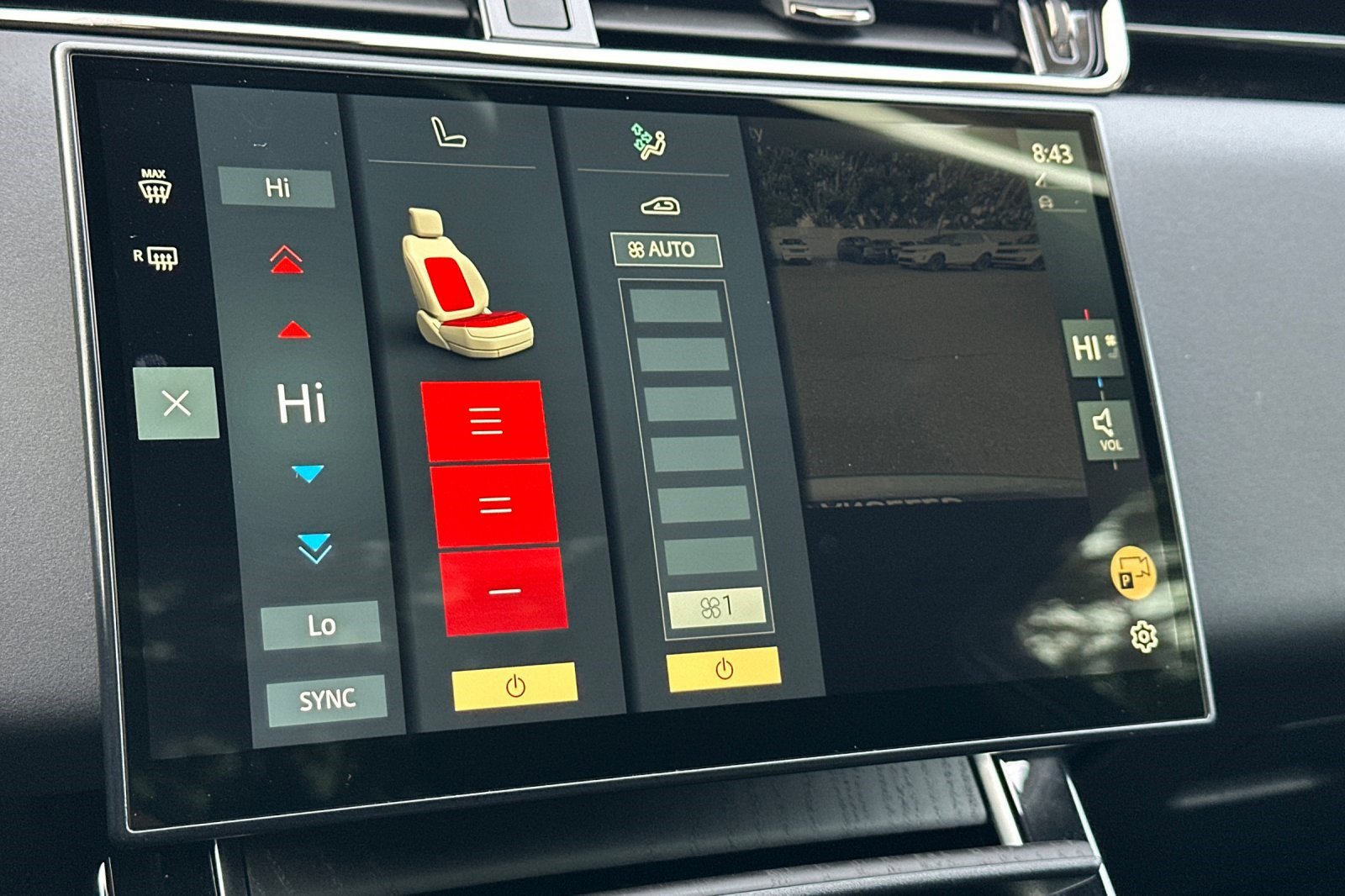 Used 2024 Land Rover Range Rover Evoque Dynamic SE image 23