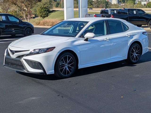 Certified 2024 Toyota Camry SE image 8